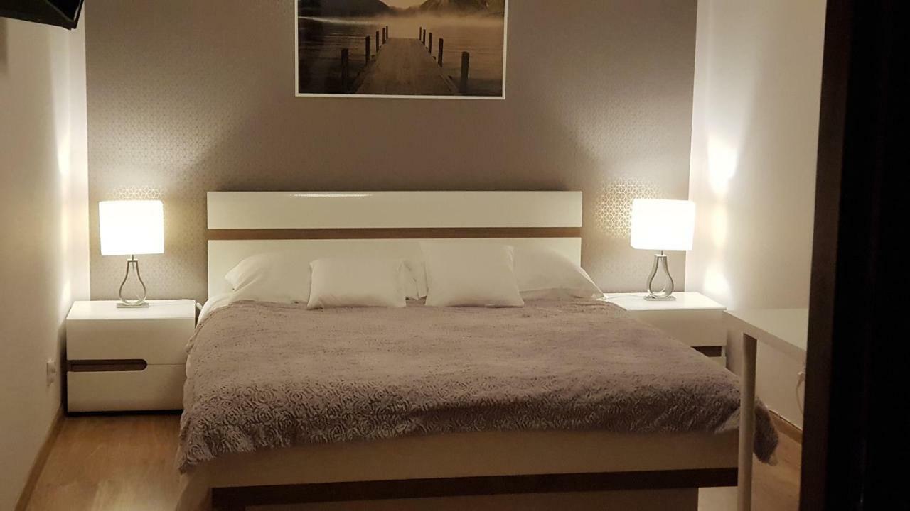 Pokoje Goscinne Venezia Czaplinek Esterno foto